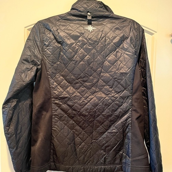 women Polaris soft shell jacket black/hot pink trim. Snowmobile Size medium. - Picture 10 of 10